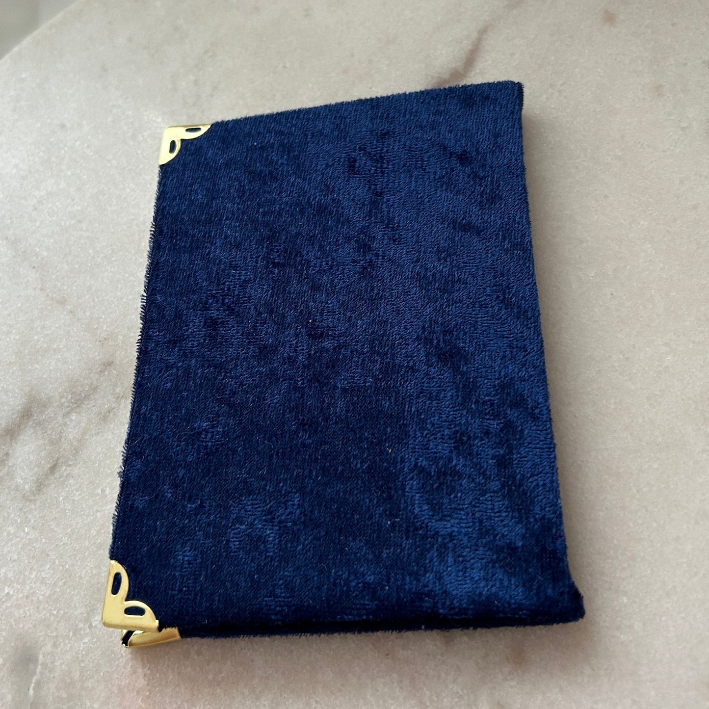 Yasin Gebetsbuch mit goldfarbigen Plexiglas "Allah" | Andenken | Beschneidung | Verlobungsgeschenk 10 × 14 cm